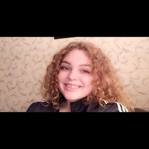 Meet your Posher, Jade